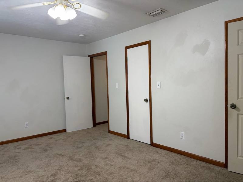 Townhouse for rent at 3740 Donovan Dr #B-1, Tallahassee, FL 32309