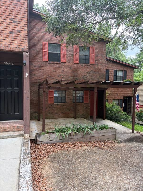 Townhouse for rent at 3740 Donovan Dr #B-1, Tallahassee, FL 32309
