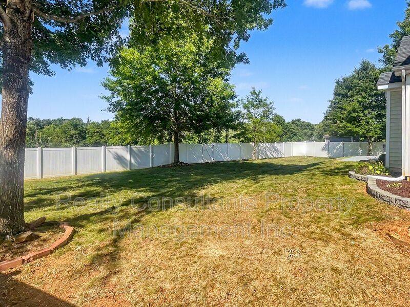 House for rent at 1481 Cantwell Court, High Point, NC 27265