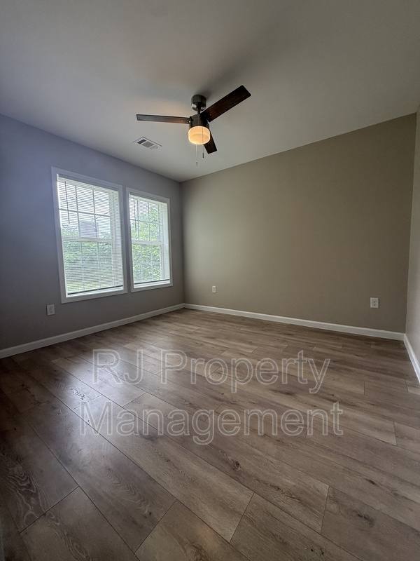 House for rent at 86 W Dempster Ave, Memphis, TN 38109