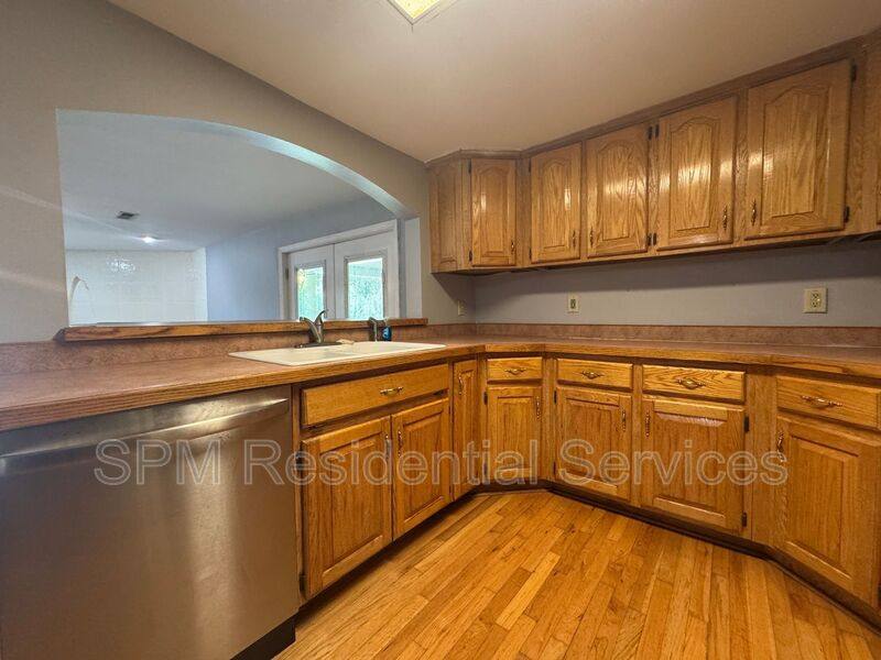 House for rent at 541 Evergreen Church Rd, Delco, NC 28436