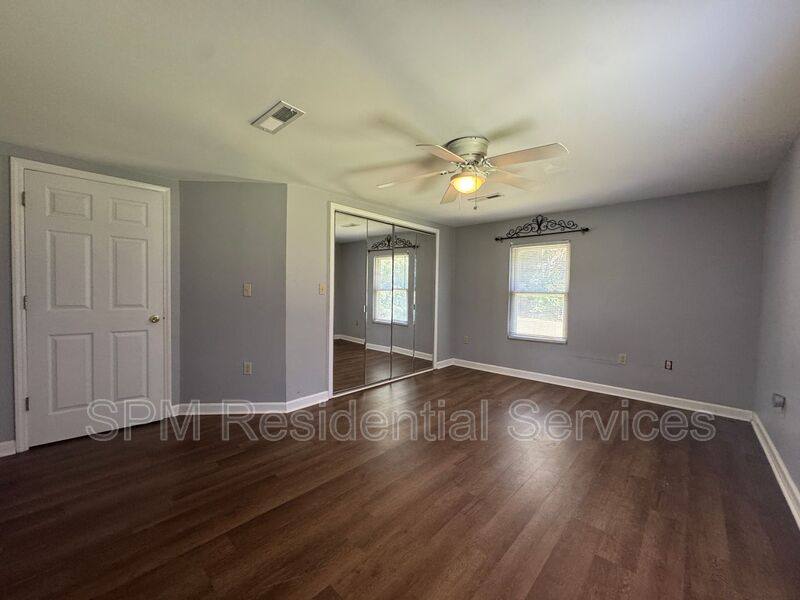 House for rent at 541 Evergreen Church Rd, Delco, NC 28436