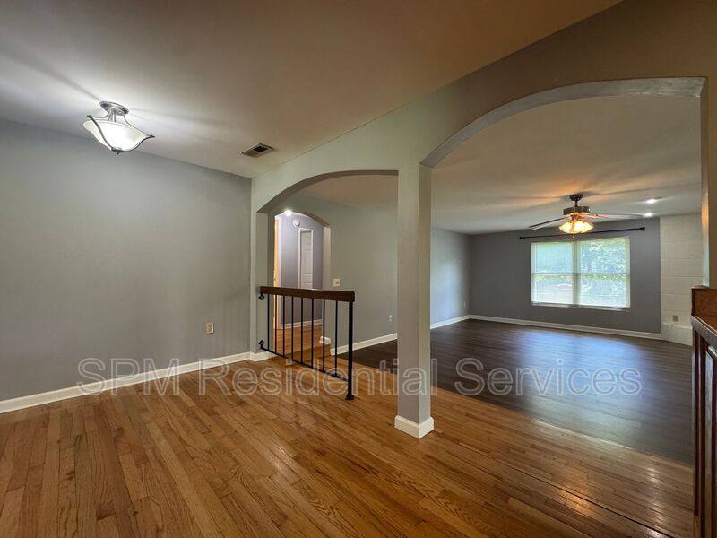 House for rent at 541 Evergreen Church Rd, Delco, NC 28436