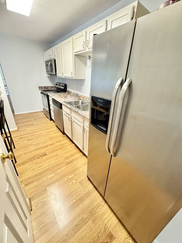 Condo for rent at 9352 Castle York Court #7, Glen Allen, VA 23060