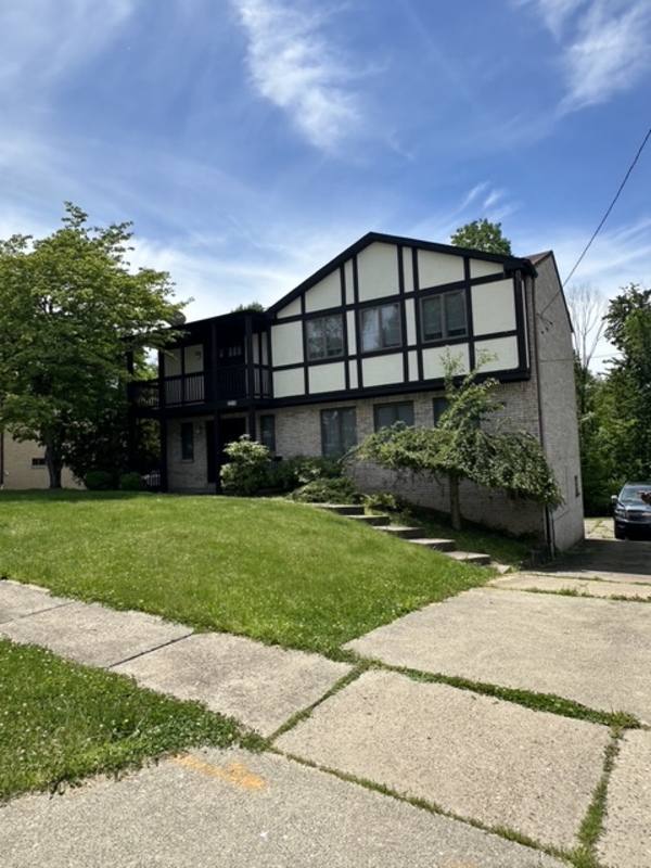 Apartment for rent at 2215 Ramsey Rd, Monroeville, PA 15146