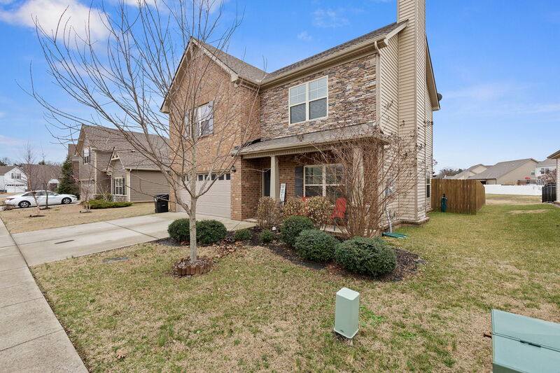 House for rent at 3213 Mapleside Lane, Murfreesboro, TN 37128