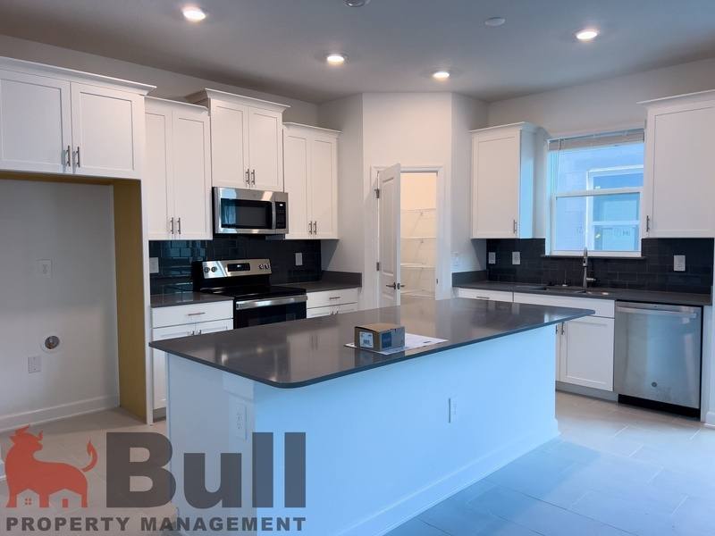 House for rent at 11466 Listening Dr, Orlando, FL 32832