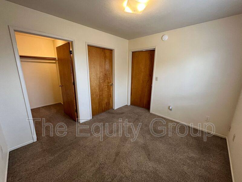 Apartment for rent at 62 N Villa St #7, Porterville, CA 93257