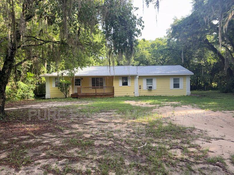 House for rent at 595 NW 100th St #A, Ocala, FL 34475
