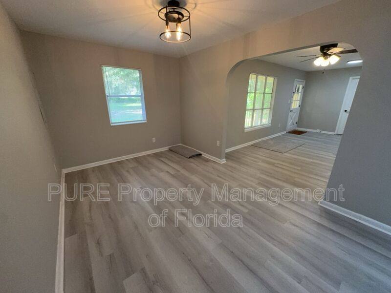 House for rent at 595 NW 100th St #A, Ocala, FL 34475