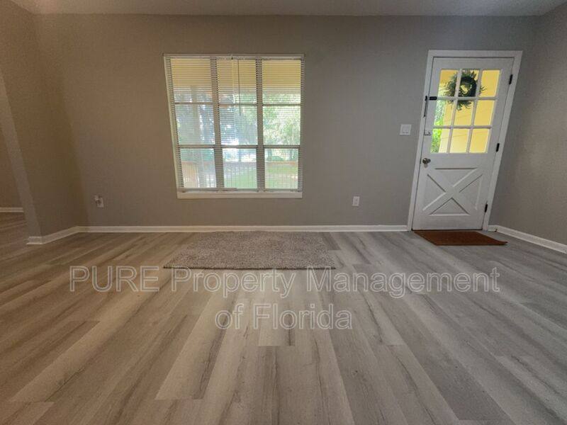 House for rent at 595 NW 100th St #A, Ocala, FL 34475