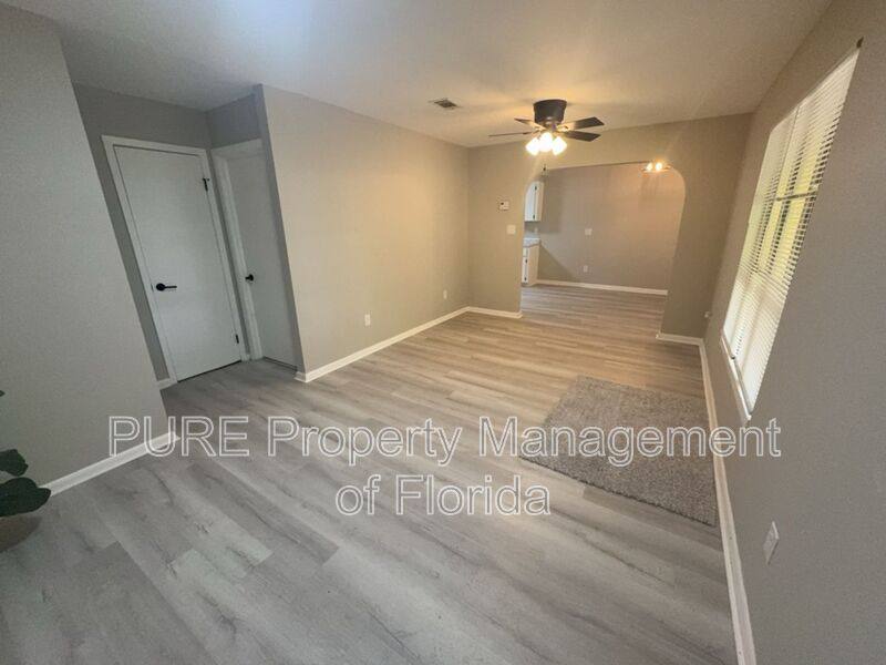House for rent at 595 NW 100th St #A, Ocala, FL 34475