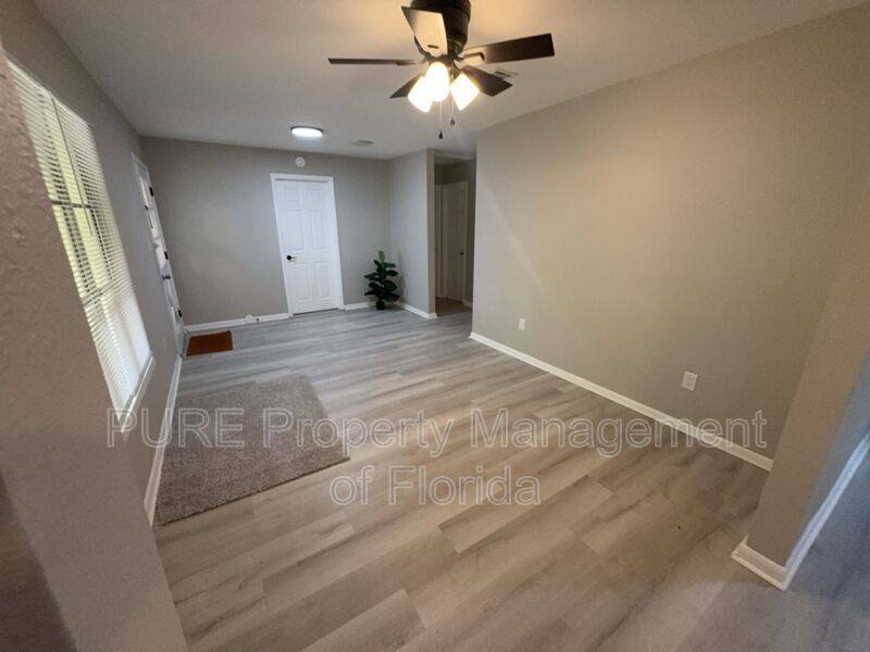 House for rent at 595 NW 100th St #A, Ocala, FL 34475