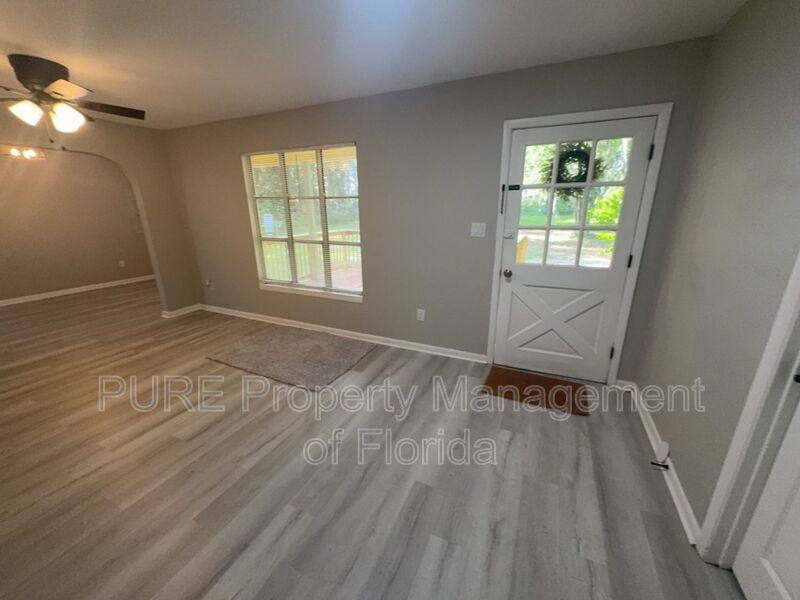 House for rent at 595 NW 100th St #A, Ocala, FL 34475