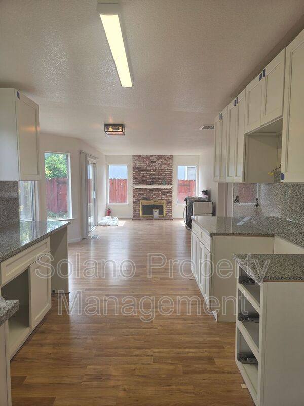 Apartment for rent at 745 Monte Carlo Dr, Suisun City, CA 94585