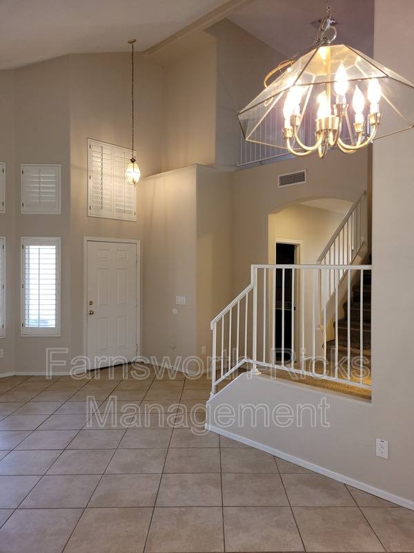 House for rent at 1270 W Flintlock Way, Chandler, AZ 85286