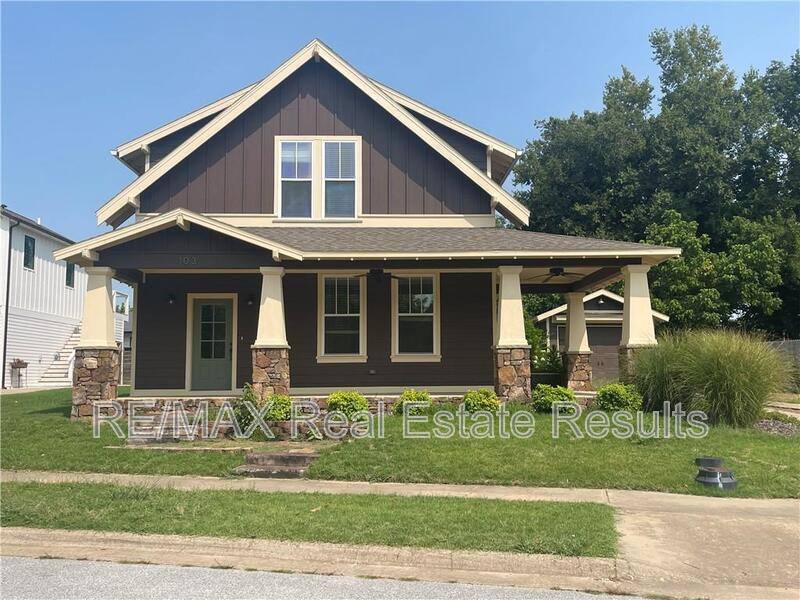 House for rent at 103 SE G Court, Bentonville, AR 72712