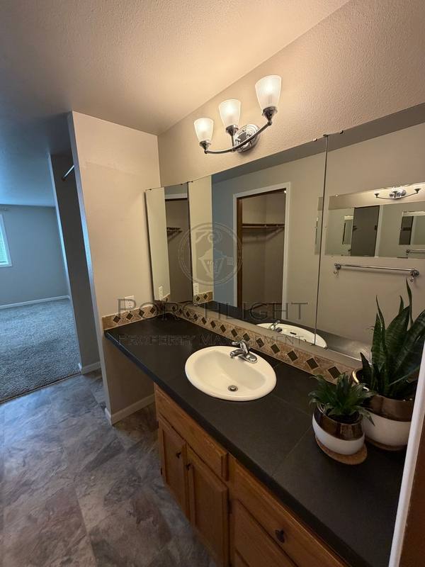 Condo for rent at 107 Fairside Dr, Lynden, WA 98264