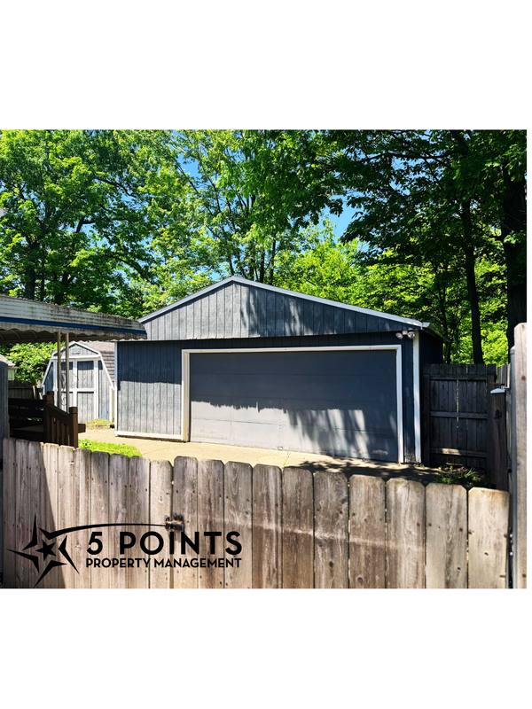 House for rent at 601 W Glendale St, Bedford, OH 44146