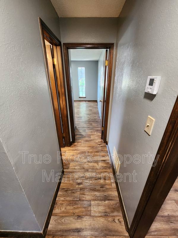 House for rent at 924 Crestview Ave, Ada, OK 74820