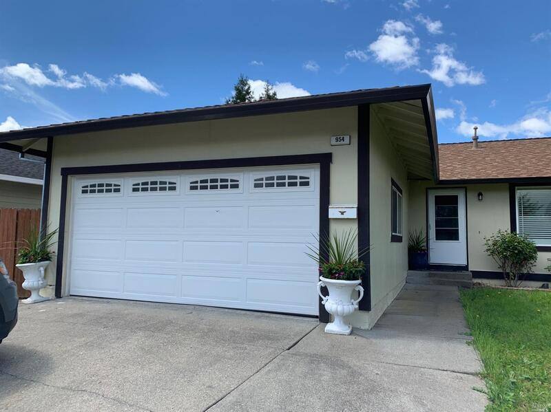 House for rent at 954 Emily Ave, Rohnert Park, CA 94928
