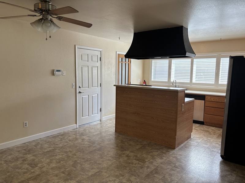 House for rent at 954 Emily Ave, Rohnert Park, CA 94928