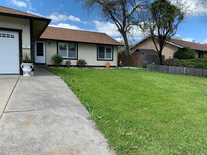 House for rent at 954 Emily Ave, Rohnert Park, CA 94928