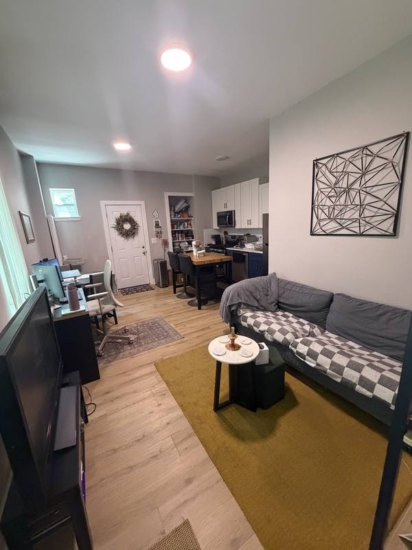 Apartment for rent at 4948 Walnut St #1, Philadelphia, PA 19139