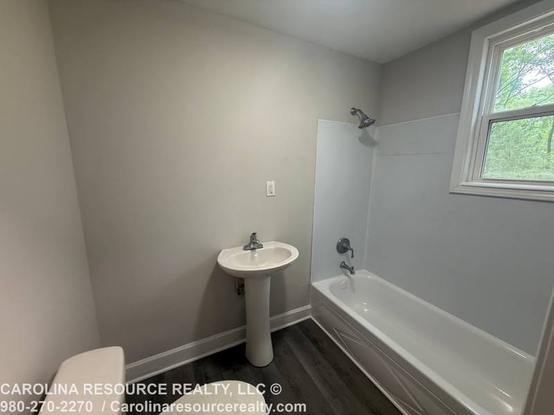 House for rent at 3005 W Blvd, Charlotte, NC 28208