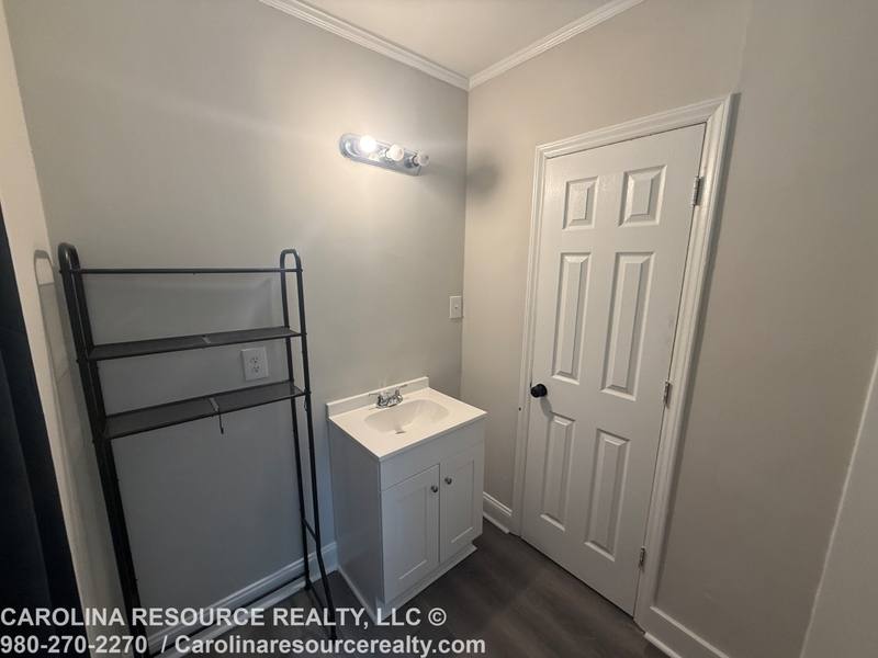 House for rent at 3005 W Blvd, Charlotte, NC 28208