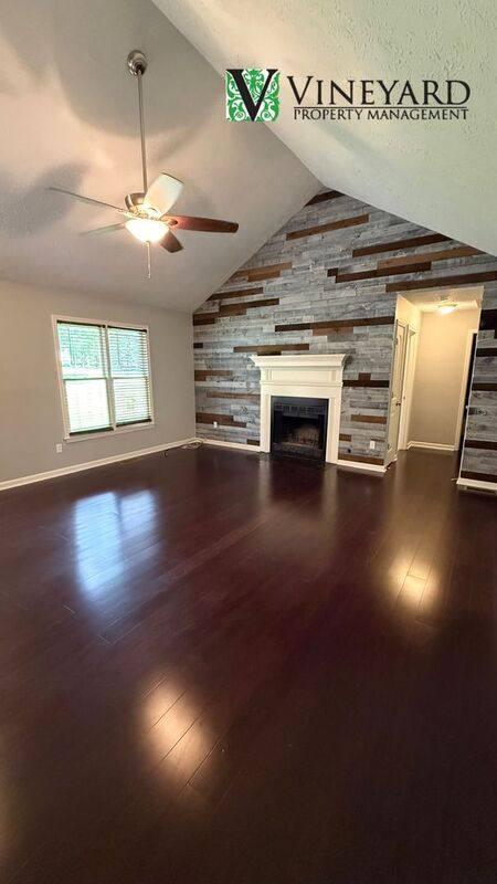 House for rent at 900 Clearbrook Course SW, Marietta, GA 30064