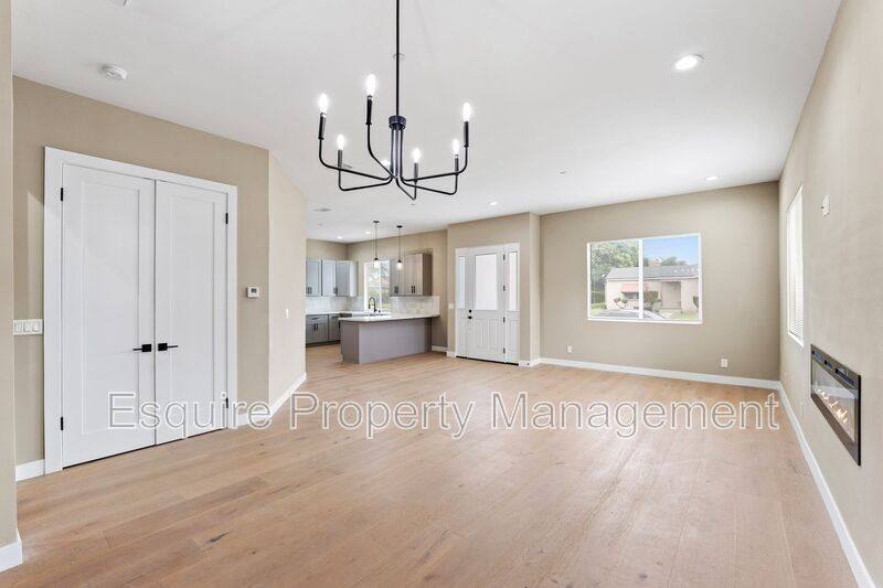 House for rent at 545 Carty Dr, Oxnard, CA 93030