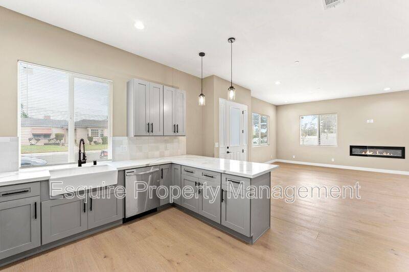 House for rent at 545 Carty Dr, Oxnard, CA 93030