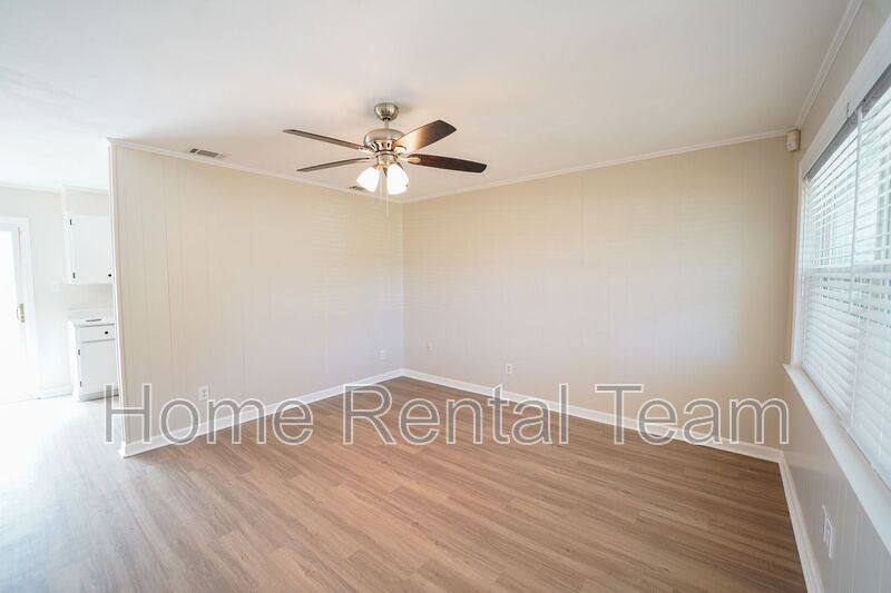 House for rent at 109 14th St, Rincon, GA 31326
