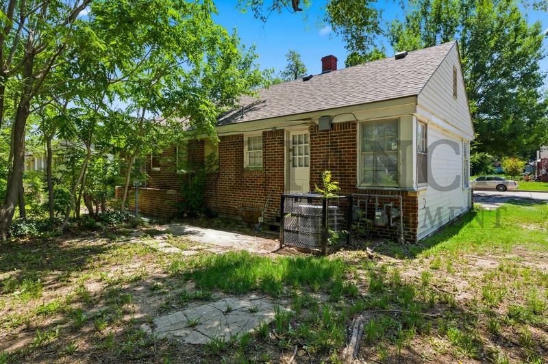 Apartment for rent at 2638 E Grail St, Wichita, KS 67211