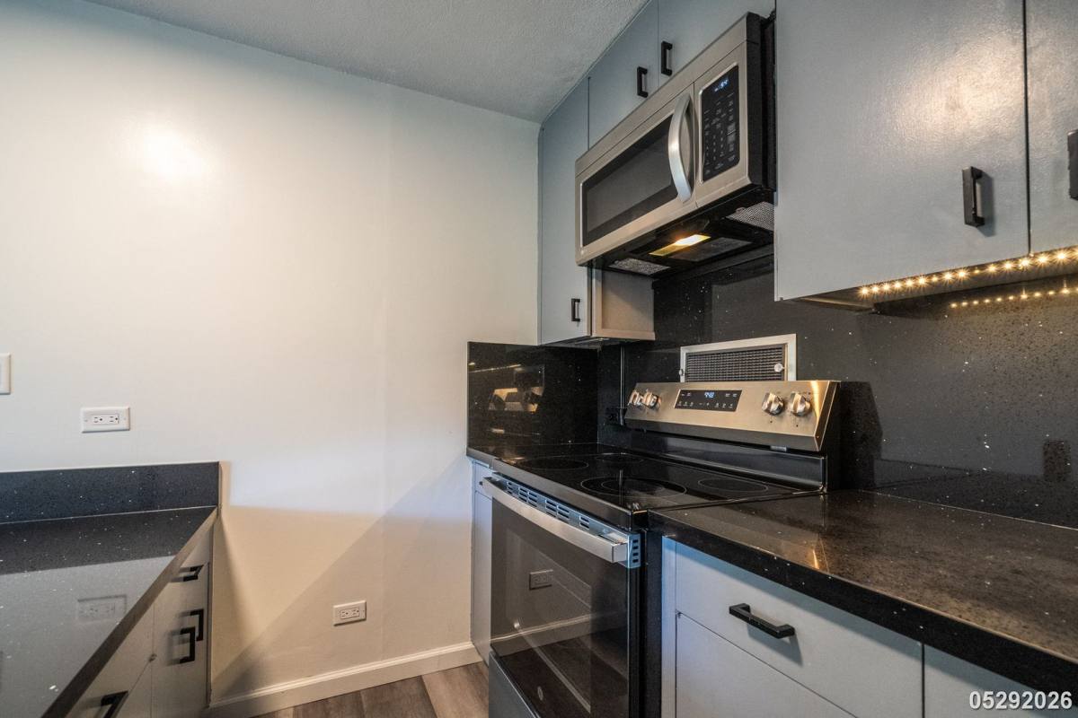 Condo for rent at 1515 Nuuanu Ave, Honolulu, HI 96817