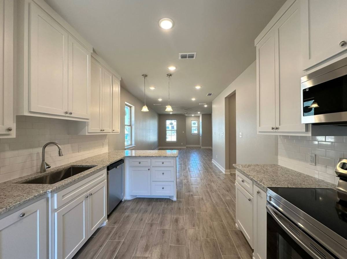 House for rent at 205 Lindsey Lane, Whitehouse, TX 75791