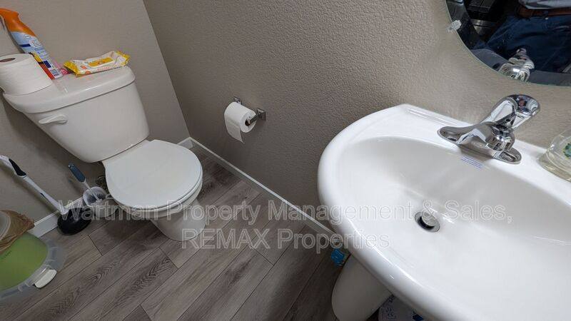 Townhouse for rent at 4628 Wharf Point, Colorado Springs, CO 80911