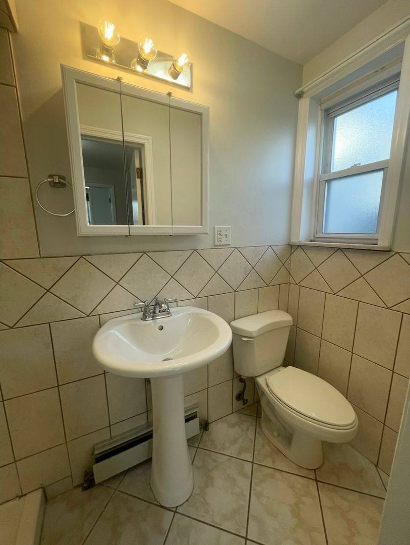 Apartment for rent at 102 Evergreen St, Bayonne, NJ 07002