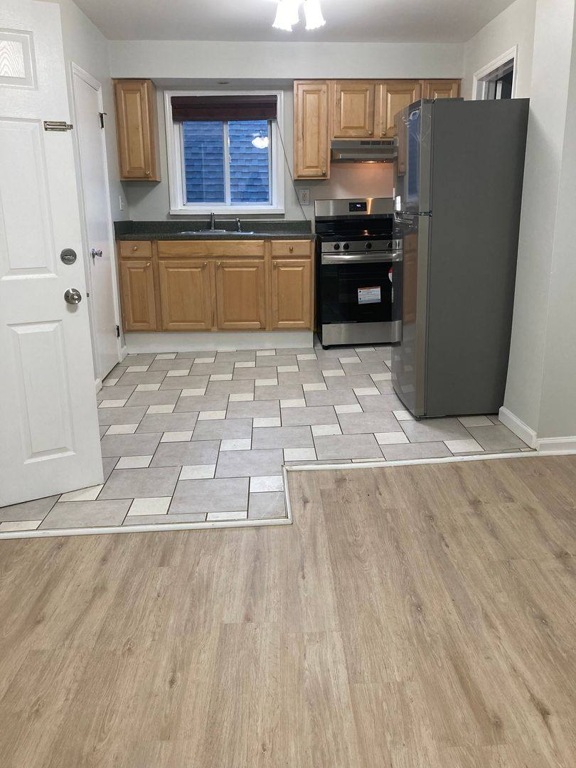 Apartment for rent at 102 Evergreen St, Bayonne, NJ 07002