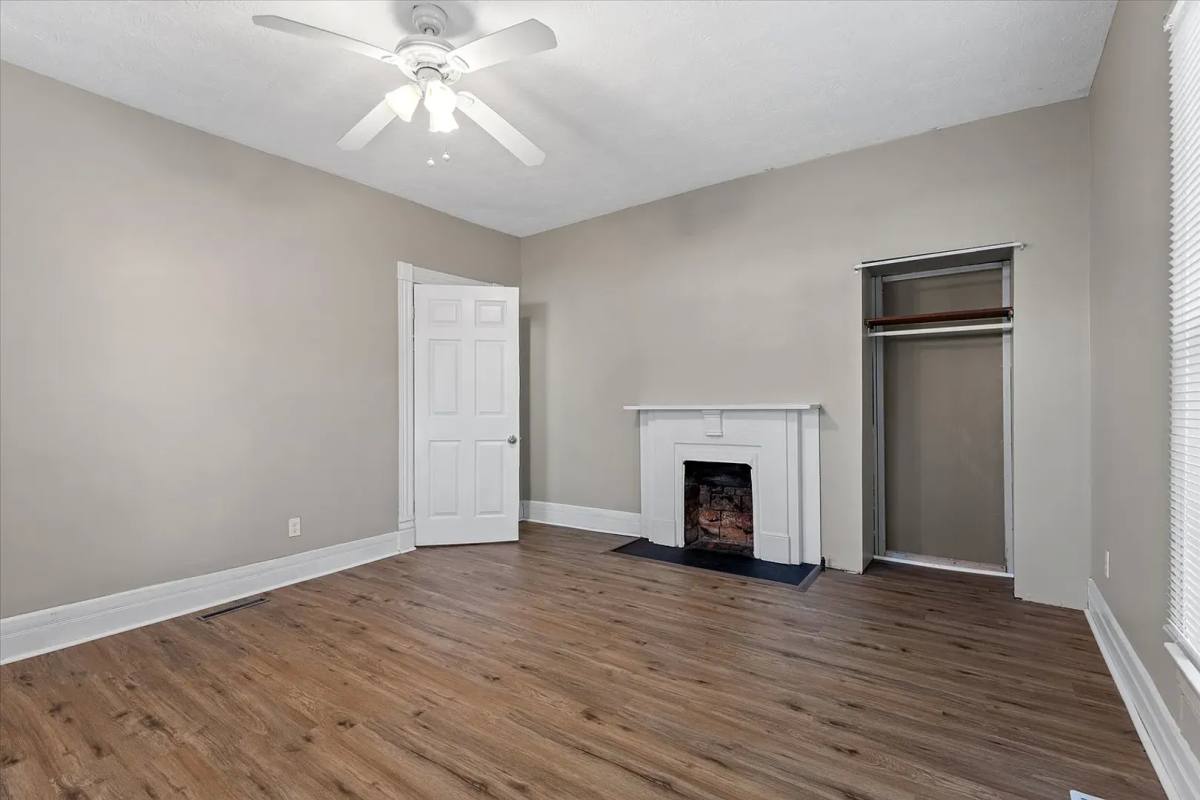 House for rent at 365 5th St, Richmond, KY 40475