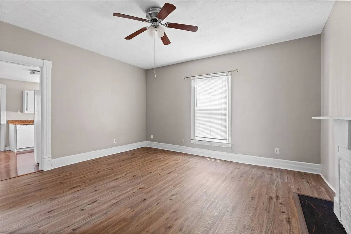 House for rent at 365 5th St, Richmond, KY 40475