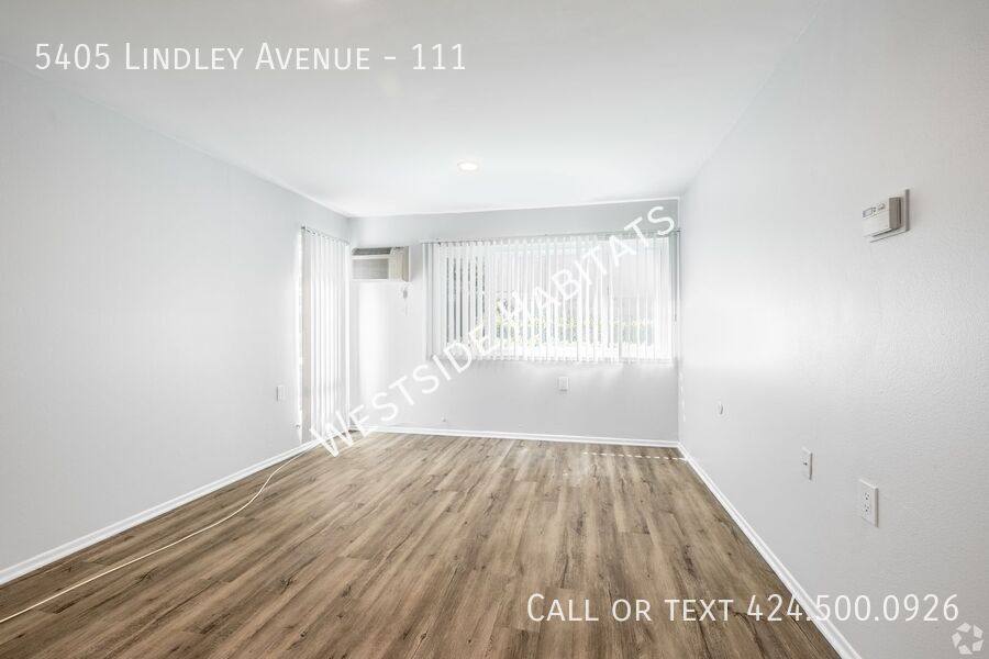Apartment for rent at 5405 Lindley Ave, Tarzana, CA 91356