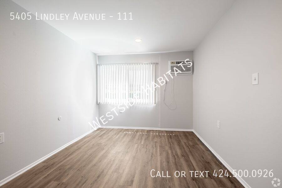 Apartment for rent at 5405 Lindley Ave, Tarzana, CA 91356
