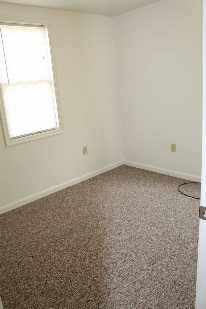 House for rent at 16093 Mellinger Lane, Stewartstown, PA 17363