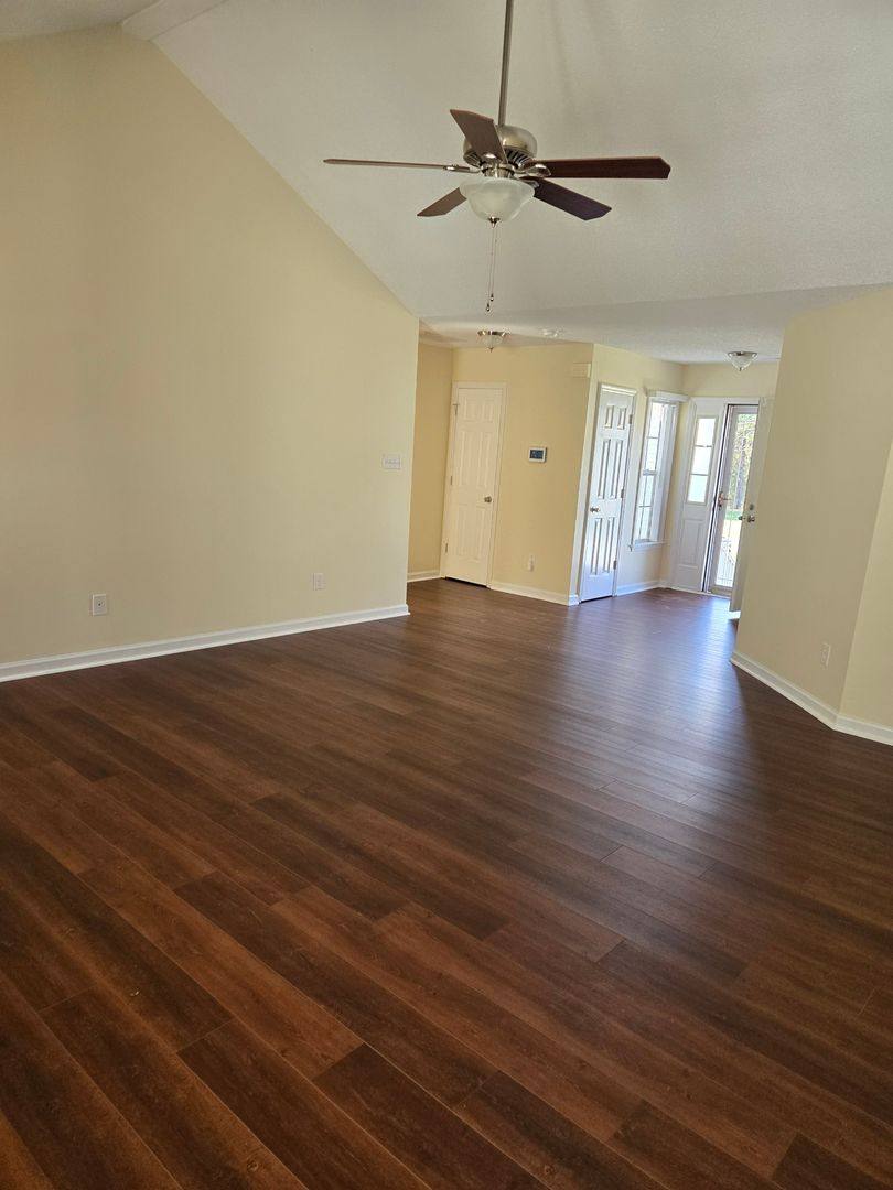 House for rent at 201 Dockside Dr, Jacksonville, NC 28546