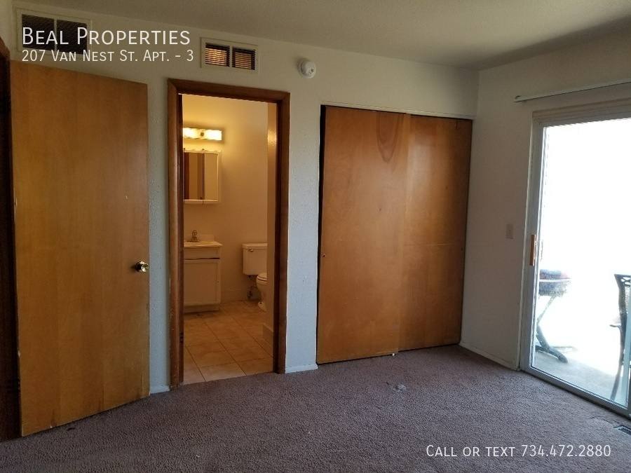 Apartment for rent at 207 Van Nest St #3, Dundee, MI 48131
