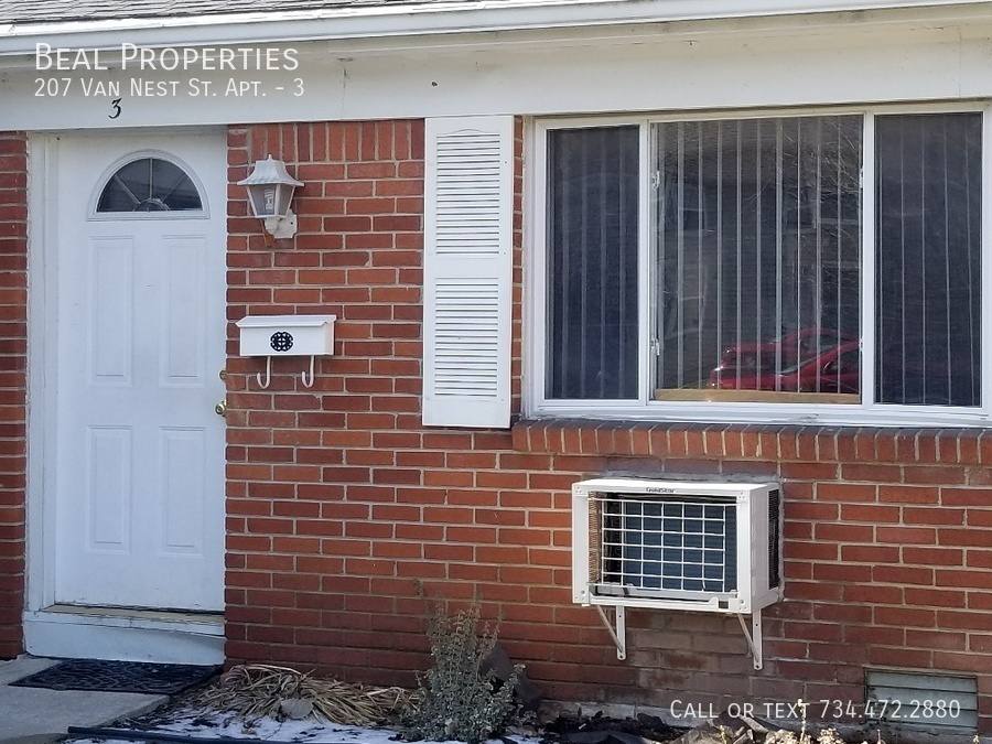 Apartment for rent at 207 Van Nest St #3, Dundee, MI 48131