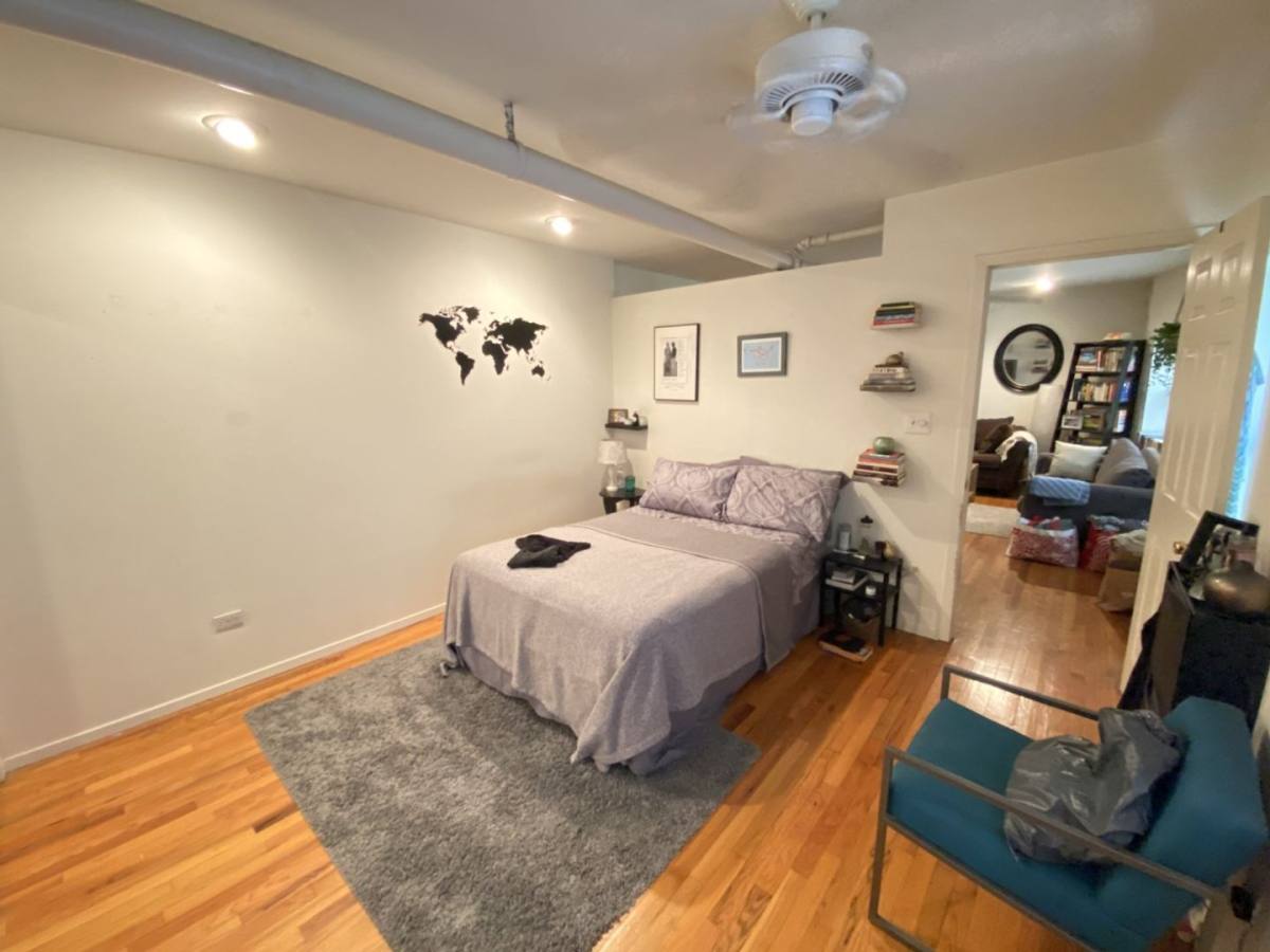 Apartment for rent at 5527 N Kenmore Ave, Chicago, IL 60640
