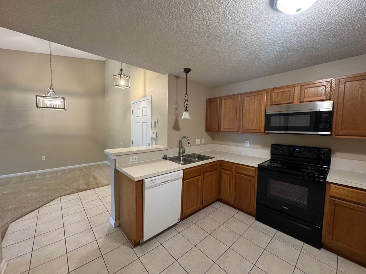 Condo for rent at 6063 Maggies Circle, Jacksonville, FL 32244